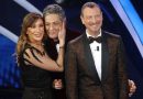 Sanremo, un medley di successi, standing ovation per la reunion dei Ricchi e Poveri. Karaoke con Fiorello