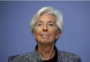 Bce, Christine Lagarde: “Piano da 750 miliardi per l’Europa, nessun limite all’impegno”. Lo spread fiata