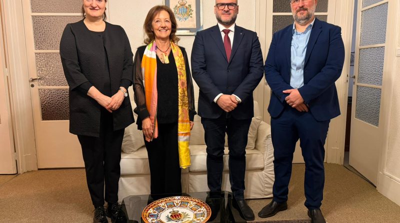 Canti a Grenoble, un ponte con la Repubblica: il Segretario rinsalda i legami con la comunità sammarinese in Francia