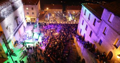 San Marino celebra il Capodanno con “2000 che stories!”