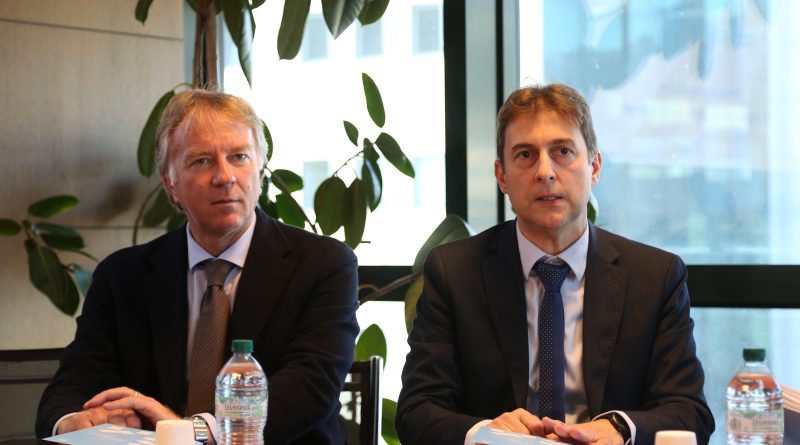 Poste San Marino presenta l’album dedicato a “12 Frammenti di Storia Sammarinese”