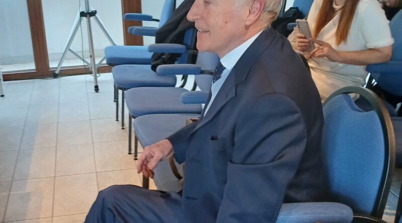 Conferenza accademica sulle riforme istituzionali col professor Guido Guidi. Cercare la convivenza delle antiche leggi statutarie con le nuove leggi derivanti dalla convivenza europea