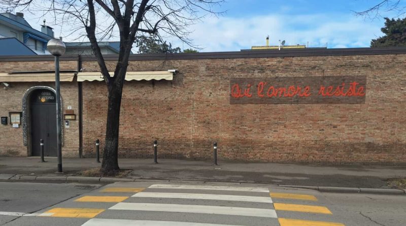 Il cuore di Rimini sale sul palco: al Teatro Galli la festa per i 25 anni di Opera Sant’Antonio per i poveri