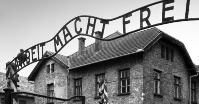 Ricordando il “pellegrinaggio” ad  Auschwitz della Scuola Superiore