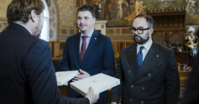 La delegazione del Commissariato e Padiglione EXPO Osaka 2025 in udienza dalla Reggenza