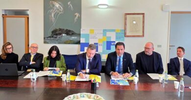 Il tuo bus quotidiano quando vuoi. Dal 2 marzo, si potrà chiamare il servizio su app, sarà attivo tutti i giorni anche la sera delle giornate festive. Gratis per i primi sei mesi