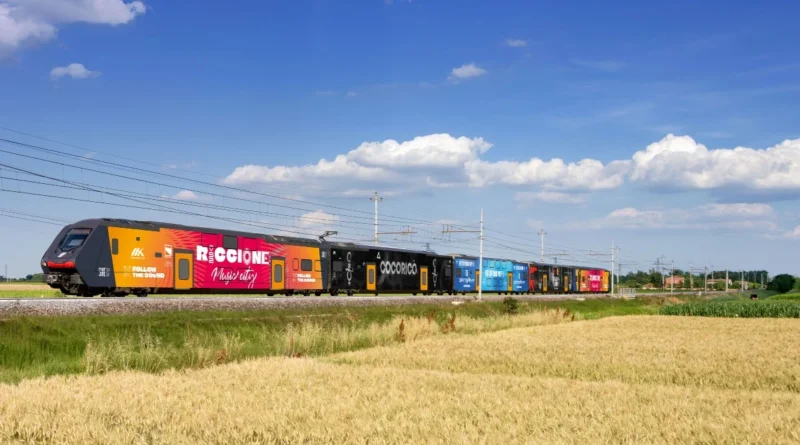 Riccione Music City: debutta il treno rock che porta la città sui binari