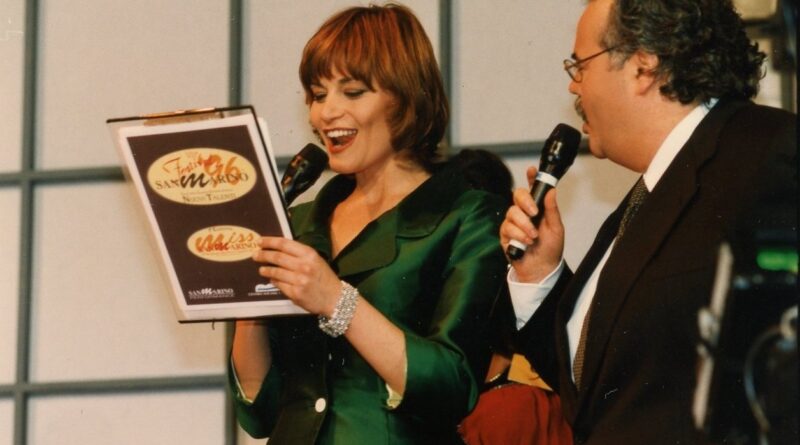 San Marino. Il Centro sociale Sant’Andrea saluta Simona Ventura: “Ben tornata”