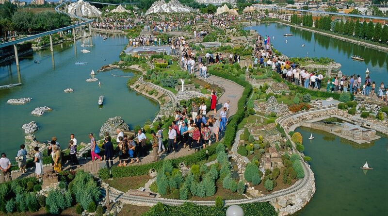 Riaprono a Pasqua: Italia in Miniatura, Oltremare 2.0 e Acquario di Cattolica. Tutto pronto per la stagione 2026