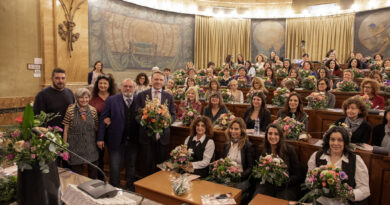 Imparare le migliori tecniche della composizione floreale, con grandi maestri e solo “Fiori italiani”, sotto l’egida del MASAF