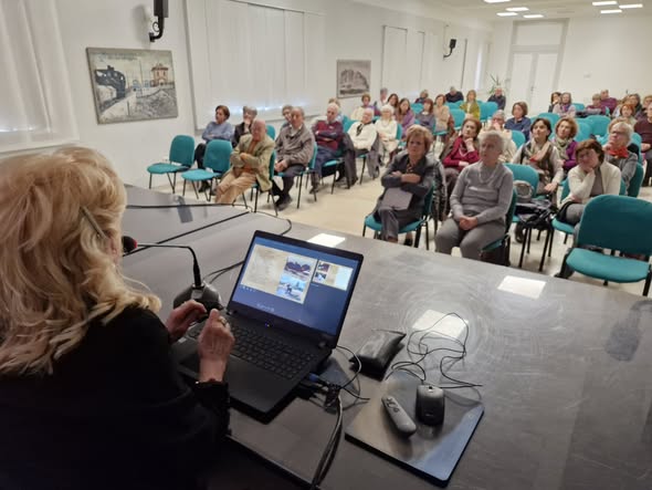 APAS San Marino. La storia di un progetto a tutela e amore per gli animali presentata all’Università del Sorriso