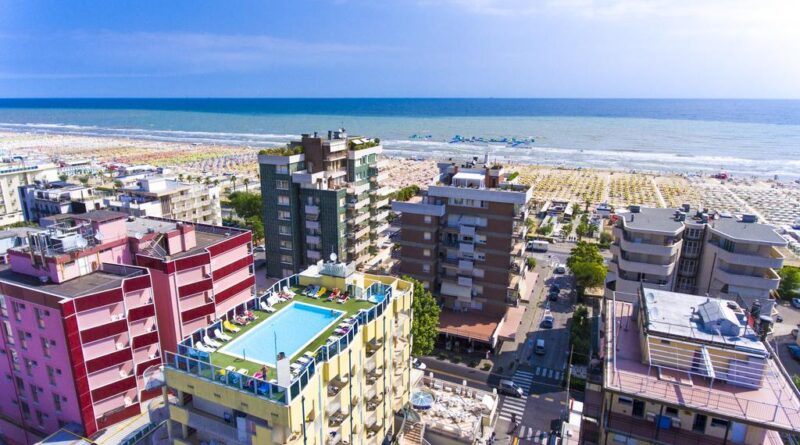 Il nuovo modello per gli hotel a Rimini: “Basta dipendere da booking per le prenotazioni”