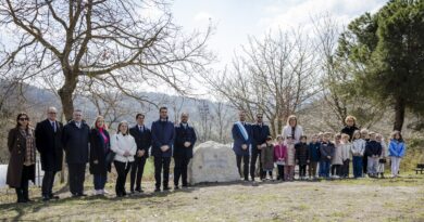 San Marino. I Reggenti e le SDS Cultura e Territorio inaugurano il “Giardino delle radici”. Dalla Terra, la forza di crescere uniti nella diversità