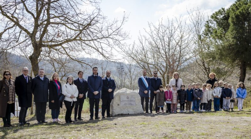 San Marino. I Reggenti e le SDS Cultura e Territorio inaugurano il “Giardino delle radici”. Dalla Terra, la forza di crescere uniti nella diversità