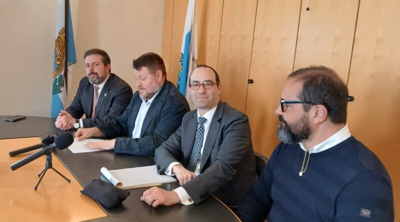 San Marino. Le opposizioni in conferenza stampa per spingere il PDL su “una commissione di inchiesta che tutti vogliono e nessuno la fa”. Imperativo: fare chiarezza sul “papocchio bulgaro”