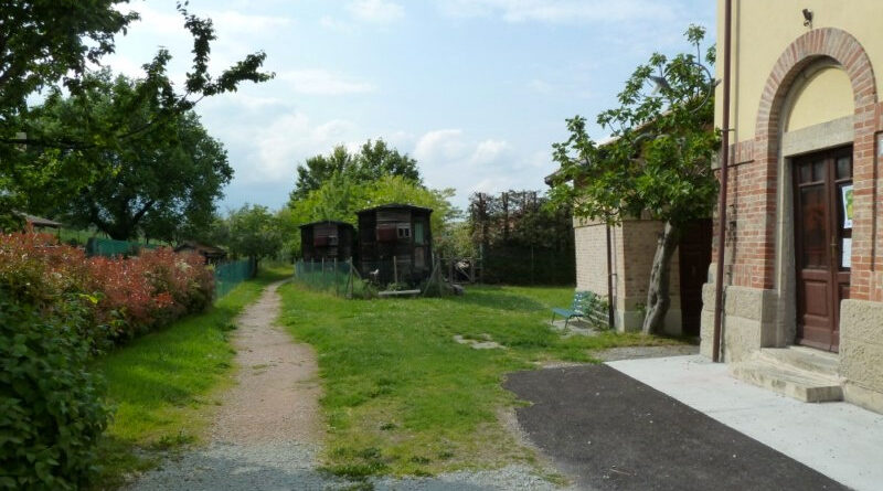 San Marino. Un’istanza d’arengo per salvare i vagoni merci abbandonati accanto alla vecchia stazione Domagnano-Montelupo. La firma “La Genga”