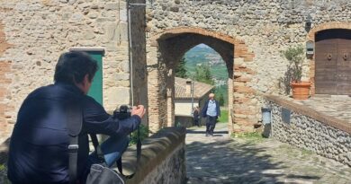 Osvaldo Bevilacqua a Verucchio per la prima puntata della trasmissione sui Borghi più belli d’Italia