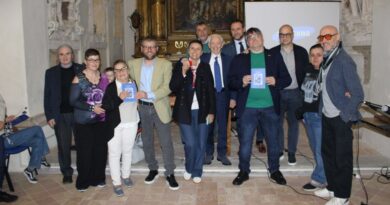 “The Dorian” conquista Sant’Angelo in Vado: una serata tra ricordi, amicizia e solidarietà nel segno di Doriano Matteucci