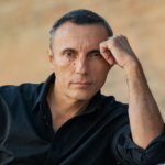 Bellaria – Igea Marina. Venerdì 17 aprile Valerio Aprea sul palco per l’ultimo spettacolo della stagione