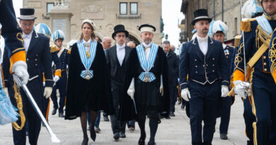 Il discorso di insediamento degli Ecc. Capitani Reggenti Mina e Selva