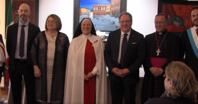Ambasciata d’Italia a San Marino: onorificenze per suor Gloria Riva, Meris Monti e Vito Testaj