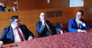 San Marino. Le opposizioni vedono ostacoli e sabotaggi sulla commissione di inchiesta per la vicenda bulgara. Forse il problema non è nel gruppo esterno, ma è tutto dentro