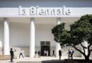 Biennale di Venezia nel caos: si dimette la giuria, i premi li assegnerà il pubblico (fonte: Artribune)