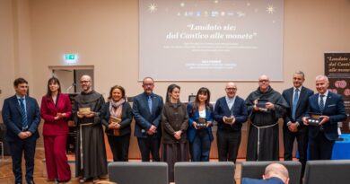 Presentato il trittico numismatico dedicato al Cantico delle Creature. Lo firmano Italia, Vaticano e San Marino