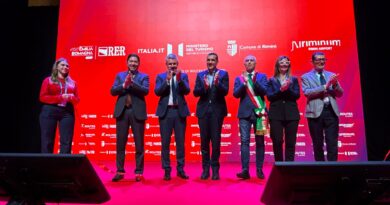 Turismo ad “alta quota” per la Repubblica: le compagnie aeree del continente si incontrano tra Rimini e il Titano