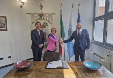 “Terre di accoglienza e libertà” San Marino e Rimini sottoscrivono Statuto e Convenzione del Gruppo Europeo di Cooperazione Territoriale (GECT)