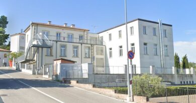 Gli alunni della quarta elementare di Chiesanuova scrivono al Capitano di Castello: “Vorremmo che la scuola restasse aperta”