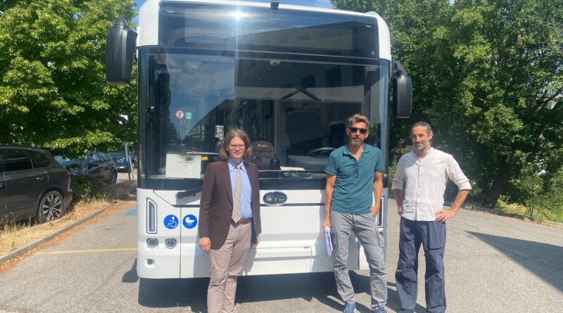 Il primo bus elettrico per il trasporto pubblico arriva sulle strade del Titano