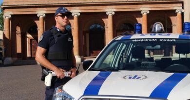 Arma pronta all’uso nel garage, sequestrati anche droga e munizioni: arrestato un riminese