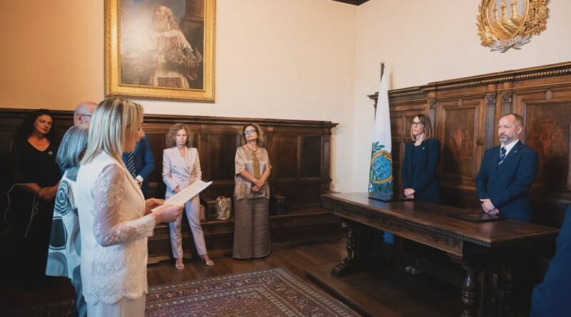 San Marino Un luogo che accoglie. Un progetto che protegge è “La stanza per te” allestita presso la Gendarmeria e presentato alla Reggenza dal Soroptimist