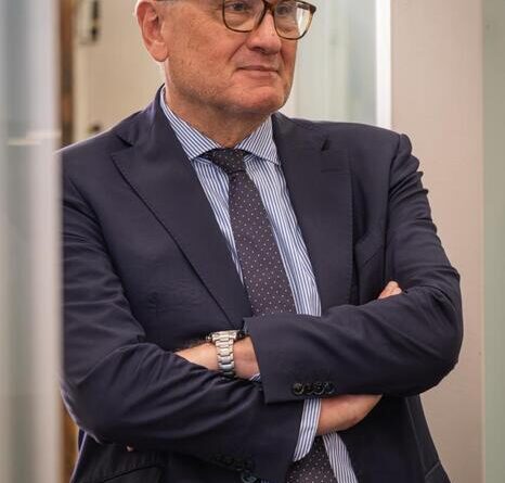 Cambio al vertice dell’Università di San Marino: Paolo Pascucci scelto come rettore