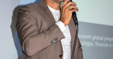 Talenti sammarinesi. Stiven Muccioli incontra le nuove generazioni: esperienza imprenditoriale e innovazione al servizio dei talenti del Paese
