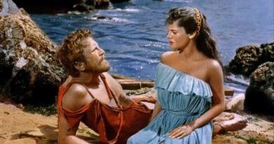 Verso Itaca. In attesa del kolossal di Christopher Nolan, un utile ripasso su versioni cinematografiche e televisive dell’Odissea – su Raiplay e Amazon Prime