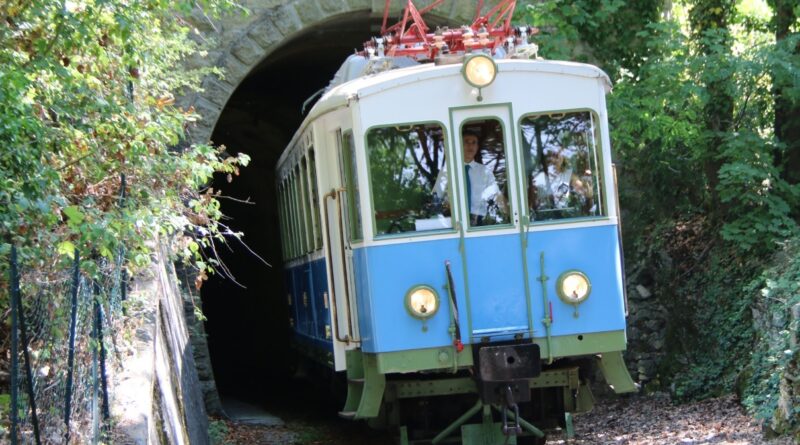 San Marino. Treno Biancazzurro, via alle corse estive gratuite: gli orari e il calendario delle corse