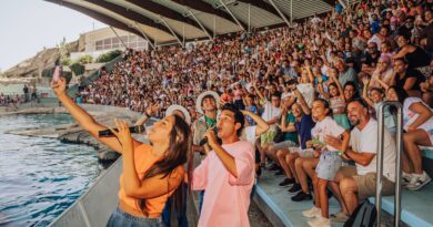 A Oltremare 2.0 a Riccione in migliaia per incontrare i DinsiemE
