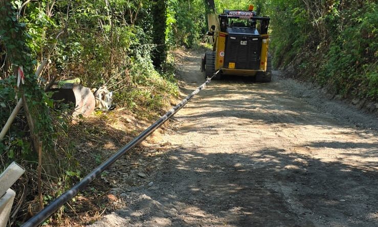 Santarcangelo. Via Fornello, proseguono i lavori per la messa in sicurezza della strada e il rinnovo della condotta idrica