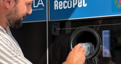 San Clemente scommette sull’ambiente: ecco i nuovi ecocompattatori RecoPet per riciclare la plastica