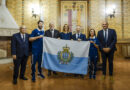 Taranto 2026, la delegazione sammarinese ricevuta dai Capitani Reggenti.Valentina Venerucci e Jacopo Frisoni i due portabandiera