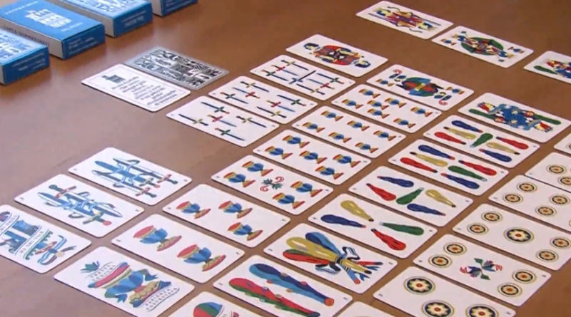 Nascono le carte da gioco sammarinesi: un omaggio alla Repubblica tra tradizione e solidarietà