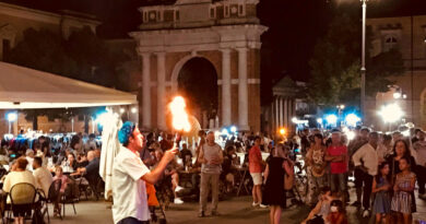 Santarcangelo: con le Notti della Luna arrivano cartomanti e danzatrici del fuoco