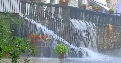 Pioggia e grandine a Fanano. Allagata caserma dei pompieri