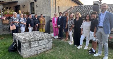Vent’anni di impegno per la pace: il Soroptimist San Marino pianta un melograno nei giardini delle Antiche Cisterne nel cuore del Centro Storico