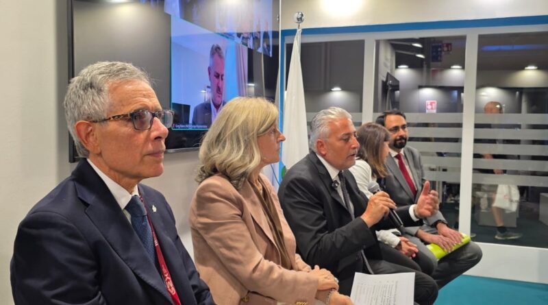 La Repubblica di San Marino traccia la nuova rotta spaziale al BEX di Rimini