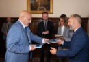San Marino. Una guida per scoprire i codici segreti di Palazzo Pubblico. La firma lo storico Verter Casali