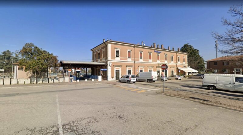 Trenitalia e la mancata fermata Santarcangelo, le dichiarazioni del sindaco Sacchetti