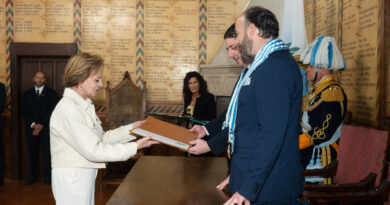 San Marino. Cinque nuovi Ambasciatori presentano le Lettere Credenziali alla Reggenza